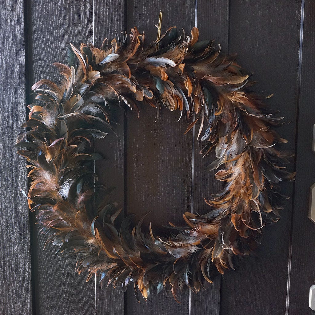 Schlappens Wreath 22 inch Diameter --Natural