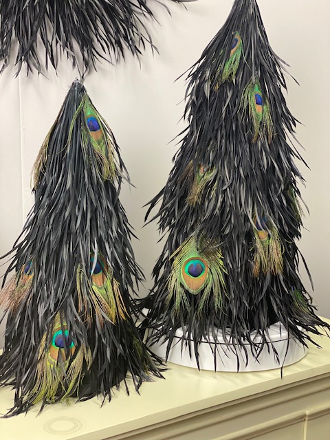 Goose Biot/Peacock Eye Slip Cover Tree 18 inch --Black