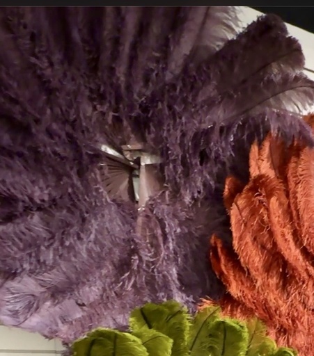 [P2--AMT] Ostrich Prime Quality Fan 24 x 42 inch --Amethyst