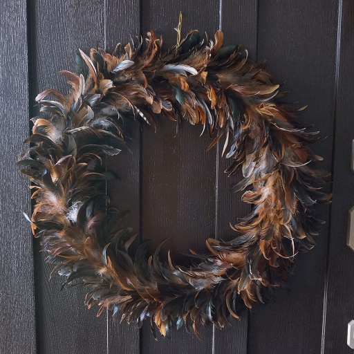 [WRXHB24--N] Schlappens Wreath 22 inch Diameter --Natural